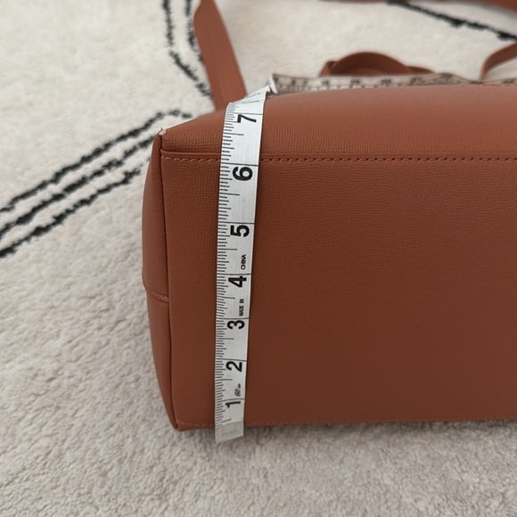 A.P.C. Tote Bag with Crossbody Strap - Picture 11 of 16